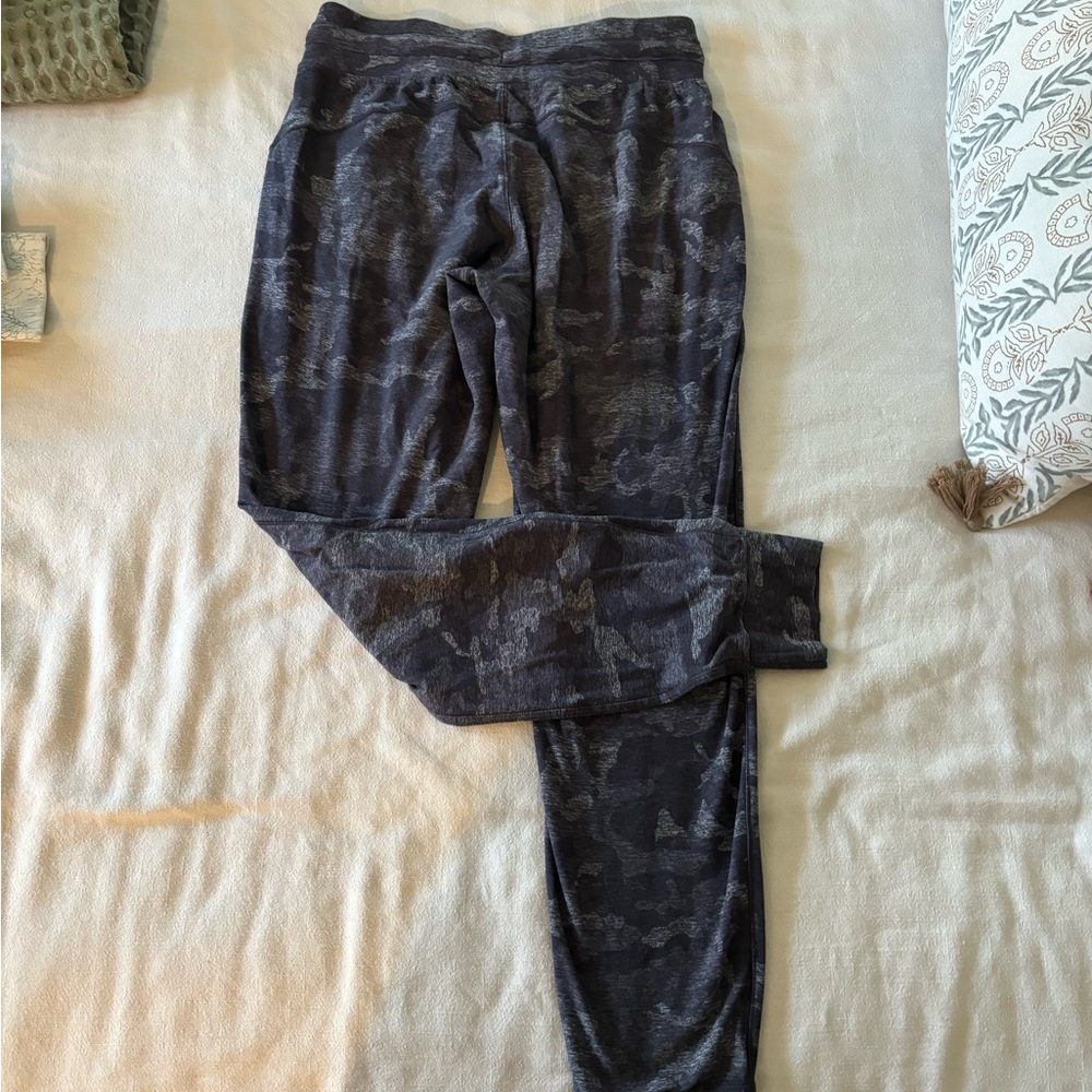 Lululemon sweat pants